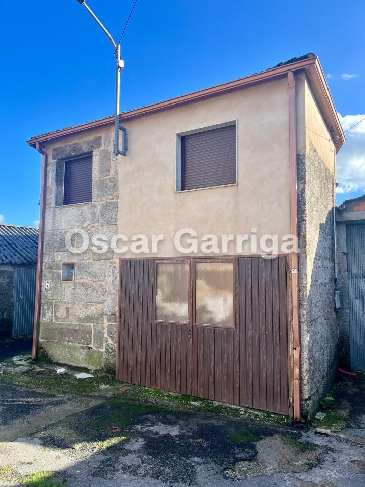 CASA DE PUEBLO TOTALMENTE RESTAURADA Y AMUEBLADA. MOSTEIRÓN, CEA, OURENSE, GALICIA (SPAIN)
