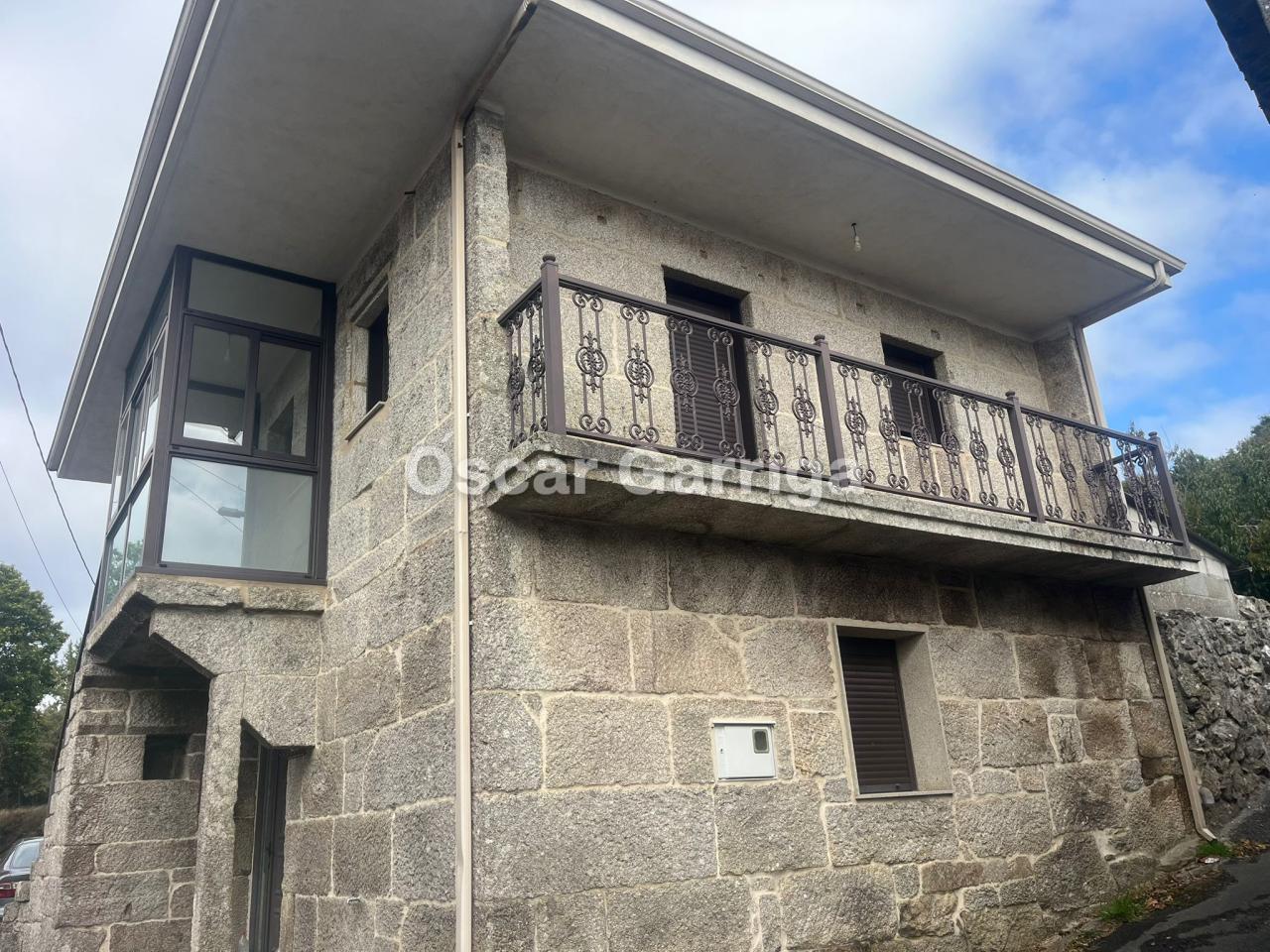 DIAMANTE A ESTRENAR DEL RURAL GALLEGO A 9,5 KM DE CARBALLIÑO. OROSA, O IRIXO, OURENSE (SPAIN).